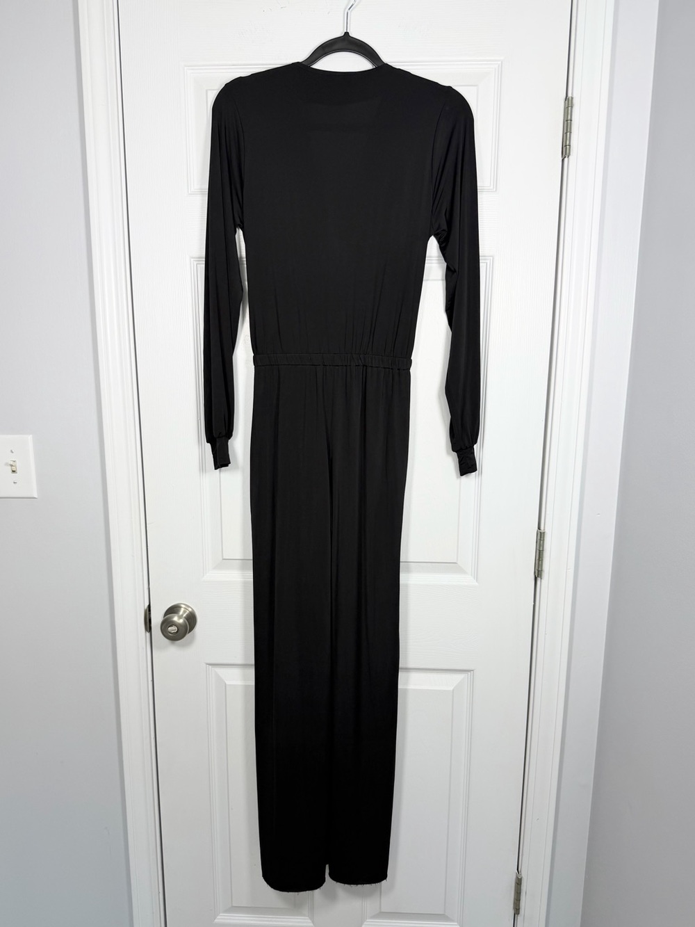 Ripley Rader 1 / XS • Black Long Sleeve Jumpsuit. - Picture 5 of 5